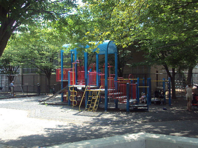 Bergen Beach Playground (Brooklyn, NY) – UrbanAreas.net